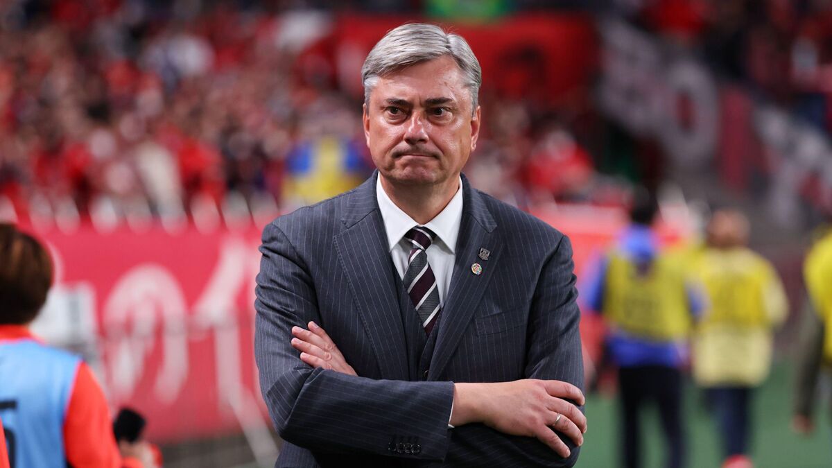 Maciej Skorza's team from Urawa lost to River Plate in their first game and they face a tough match against Inter next.