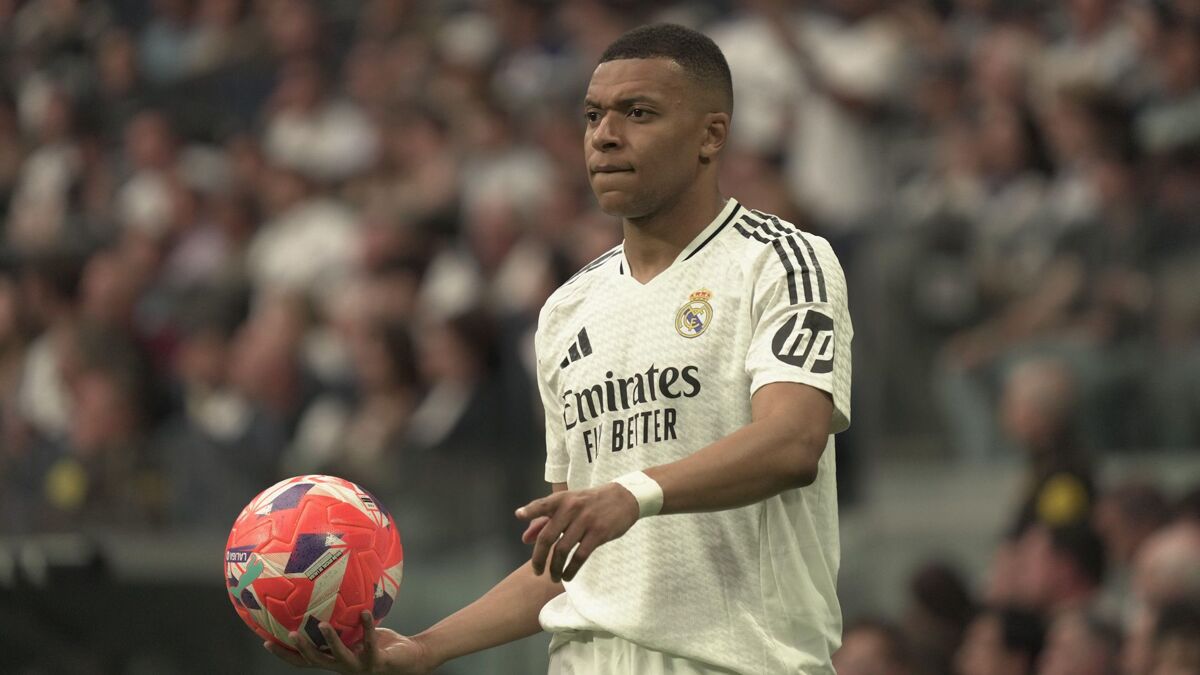 Kylian Mbappe didn't start the last game, so it's uncertain if he's ready to start the next one.