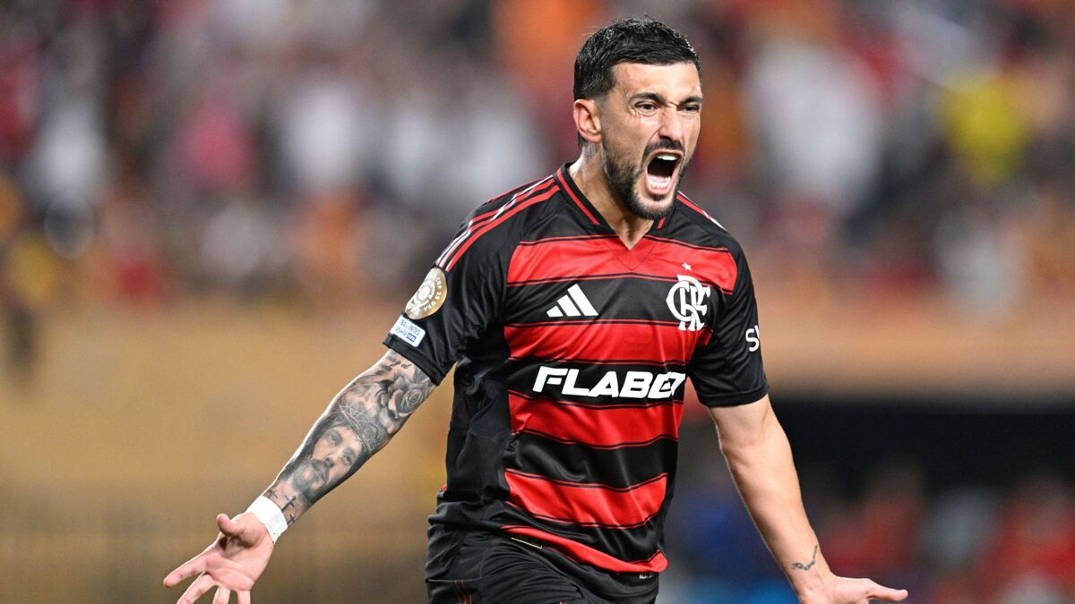 Giorgian de Arrascaeta is scoring a lot of goals for Flamengo.