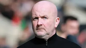 Livingston cruise past Partick Thistle to advance to Premiership play-off final