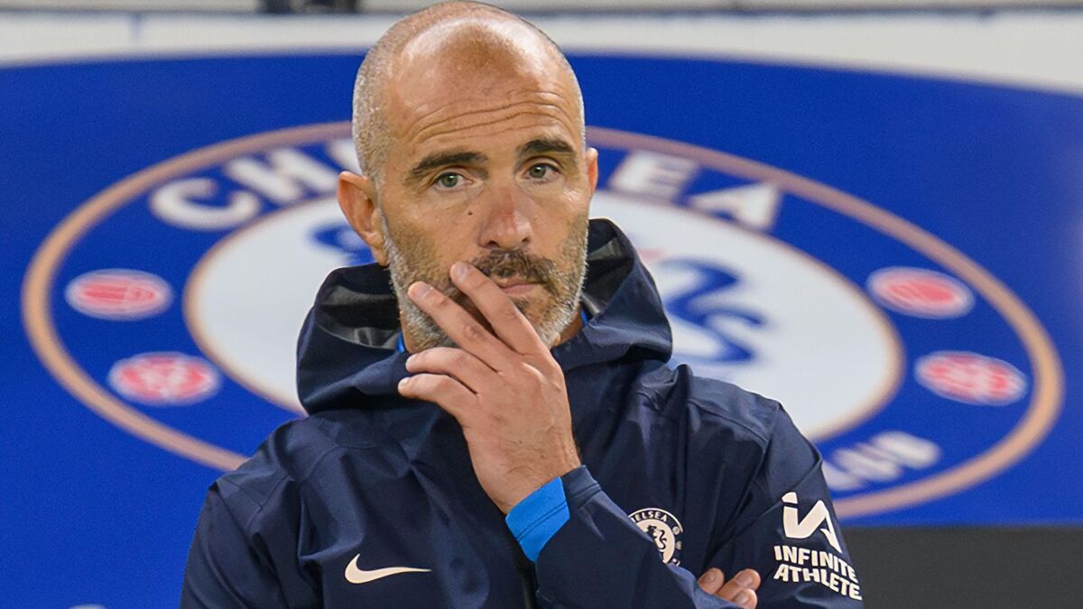 Chelsea's coach Enzo Maresca has a challenging match ahead against Paris Saint-Germain.